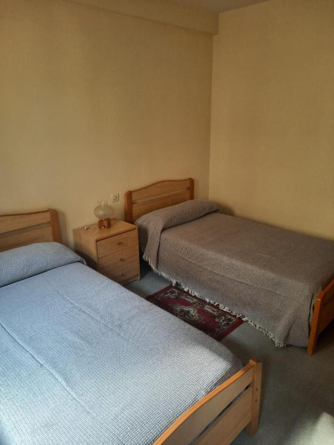Habitaciones Pension El Parque Sabiñánigo Zewnętrze zdjęcie